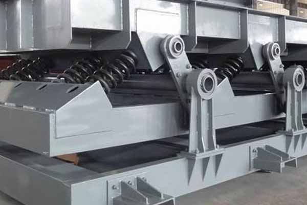 單質(zhì)體振動輸送機的結(jié)構(gòu)及原理，太實用了